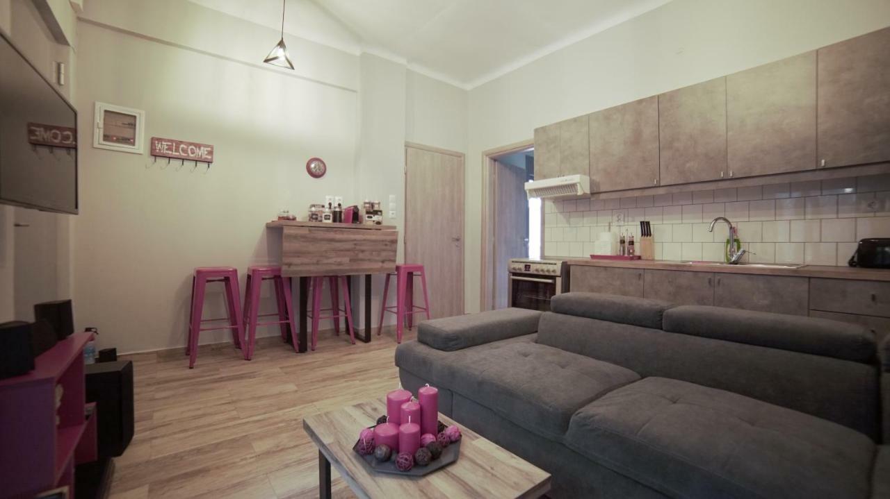 D16-Cosy Downtown Apartment Атина Екстериор снимка