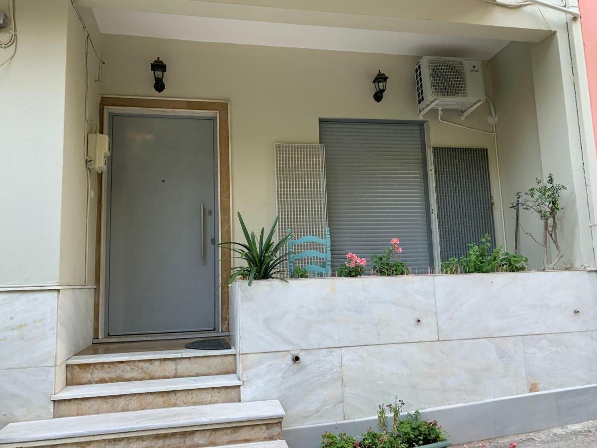 D16-Cosy Downtown Apartment Атина Екстериор снимка